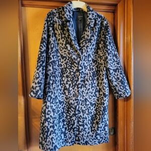 Chic Leopard Print Coat,  sz 14, lane Bryant never worn